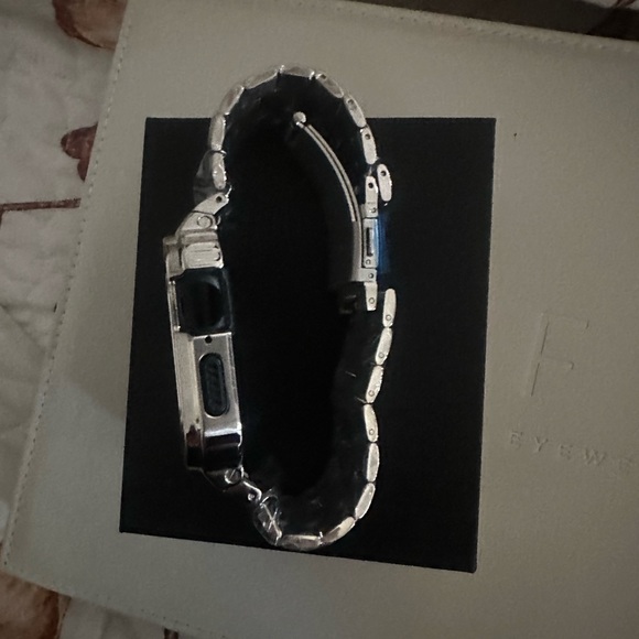 NWT Smart iWatch Band Stainless Steal with Case MioHHR SIZE 44mm - Picture 3 of 7